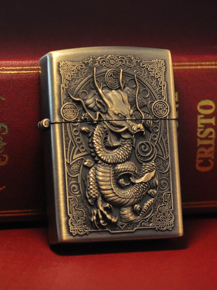 

Retro kerosene lighter classic carving nostalgic lighter personality creative open flame cigarette lighter gift