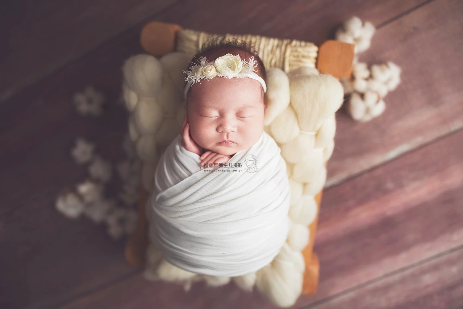 Рисунок 3 - Реквизит для фотосъемки новорожденных Dvotinst