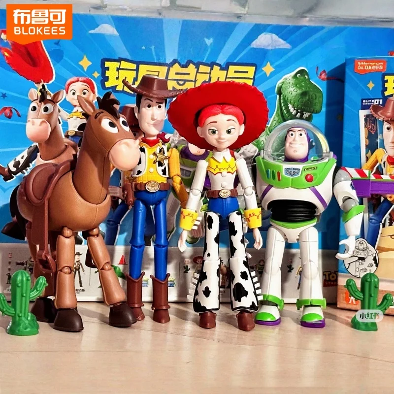 Фото Коллекционные подвижные фигурки Blokees Toy Story: Элитная серия 1 (Вуди, Базз Лайтер, Рекс) №1