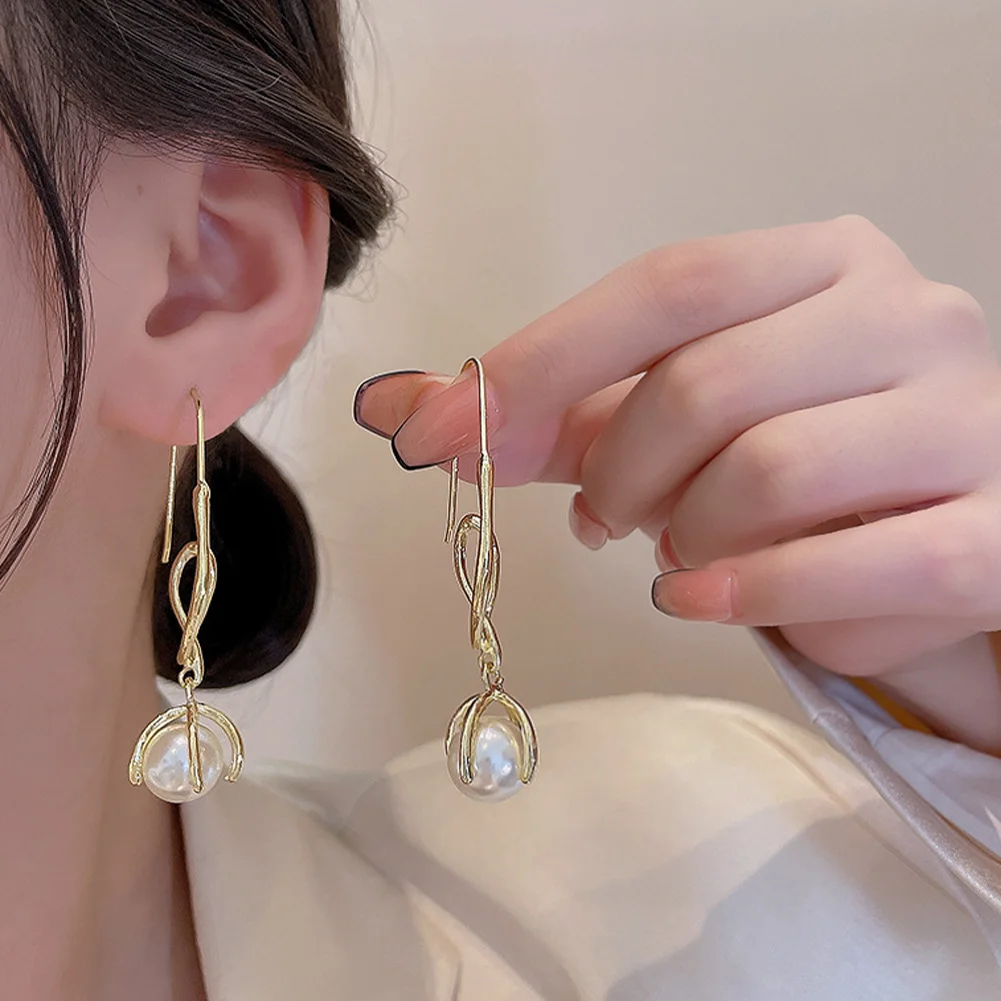 

New Trend Simulation Pearl Long Earrings Female Temperament Gold Color Wedding Pendant Earrings Fashion Korean Jewelry Earrings