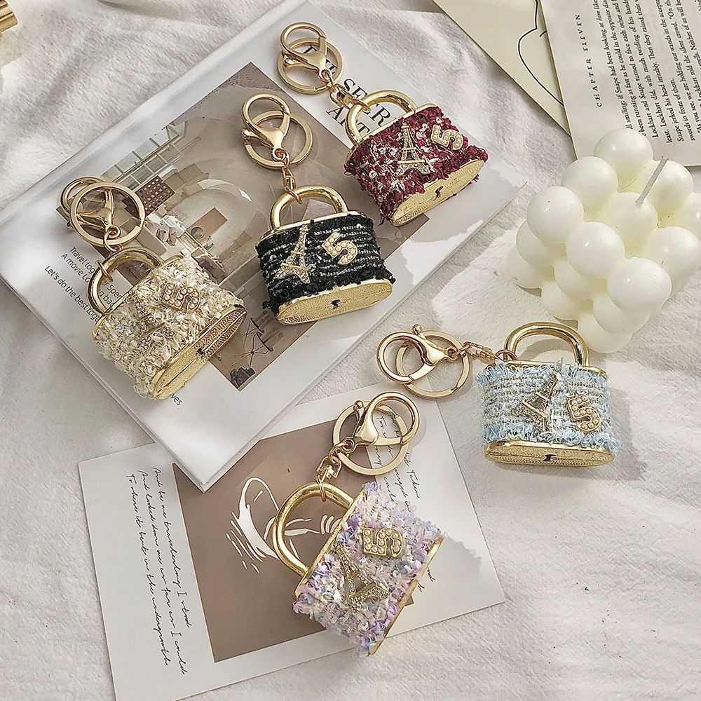 

Creative Pendant Cartoon Gift Korean Flannel ins Bag Key Chain Lock Shape Pendant Metal Key Chain