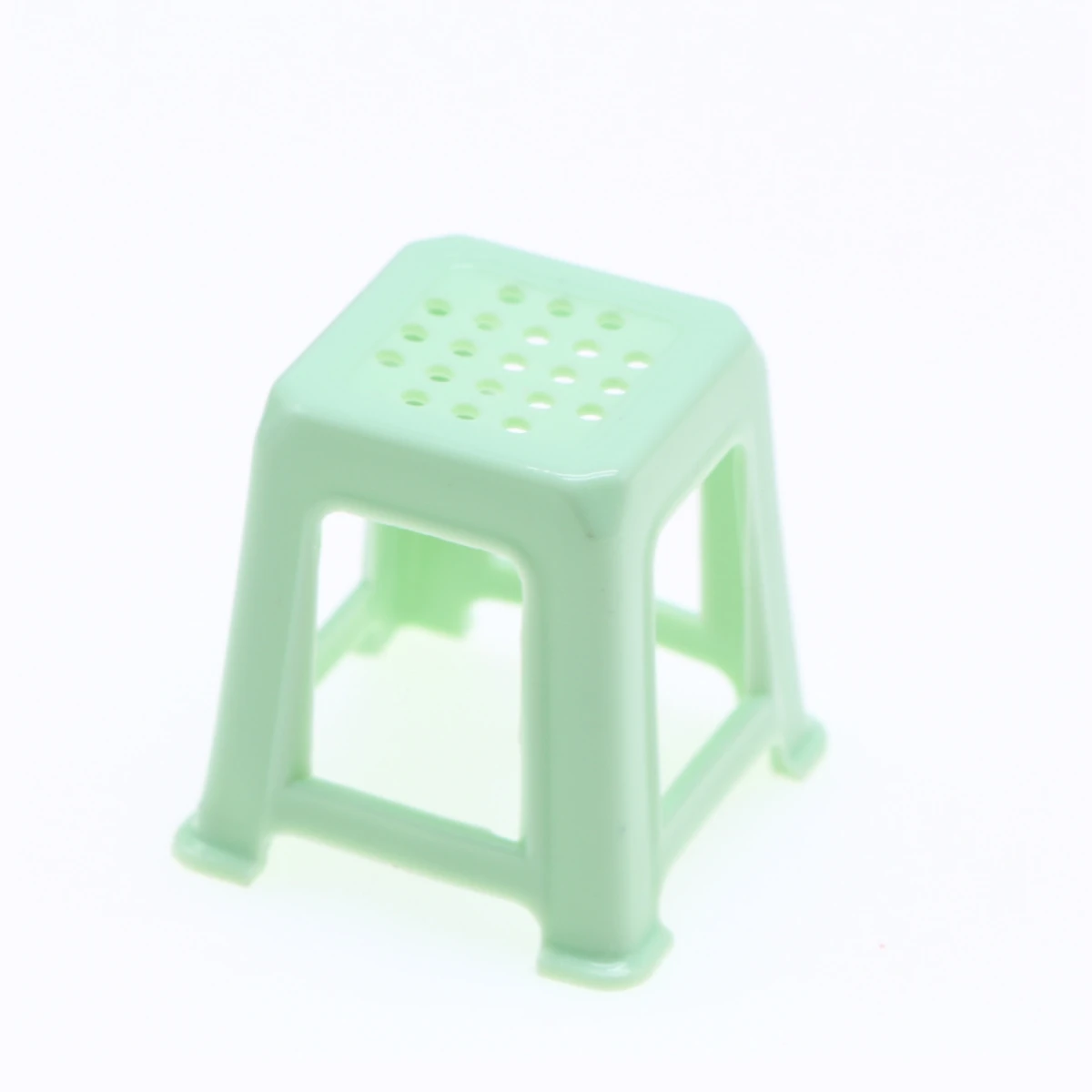 

Миниатюрный пластиковый барный стул для кукольного домика