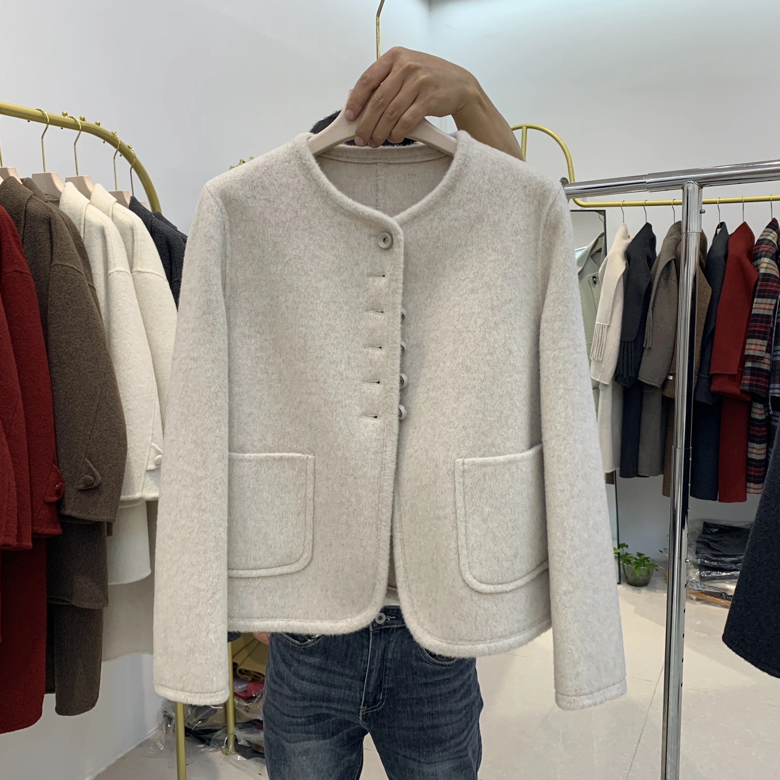 2024 Autumn and Winter High end round Neck Wool Outerwear Socialite Graceful Loose Short Double-sided Cashmere coat Women