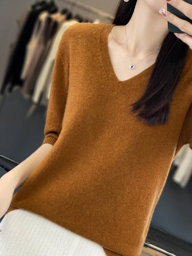 Рисунок 4 - Женский трикотажный свитер из мериносовой шерсти