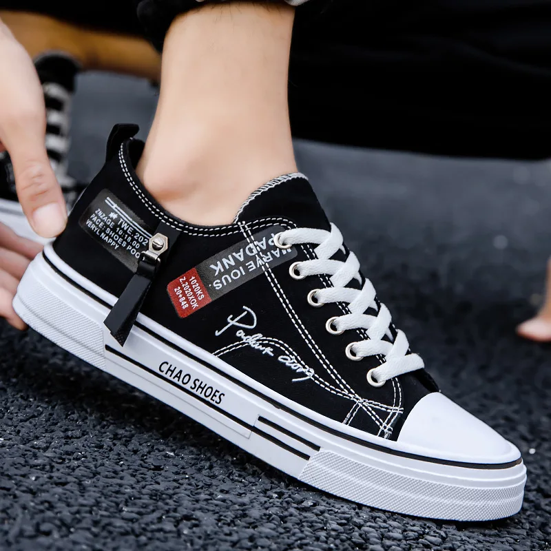 Рисунок 4 - Мужские холщовые туфли с низким верхом