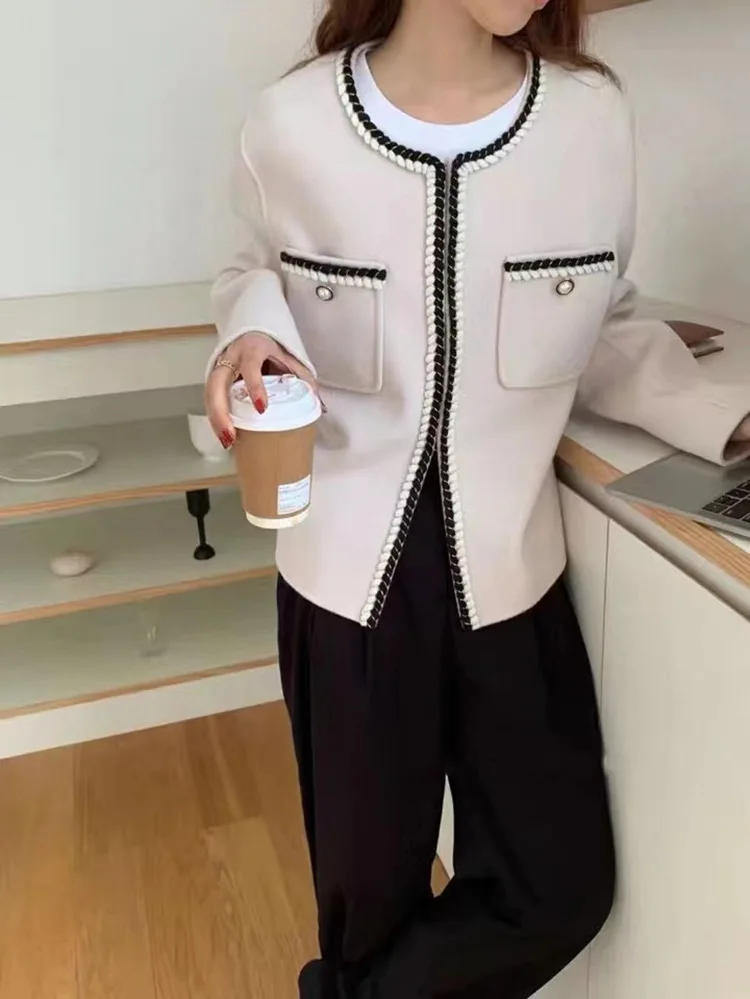 

Superfine Wool Short Coat Women Celebrity Temperament Woolen Round Neck Long-Sleeved Jacket 2022 Autumn Winter New