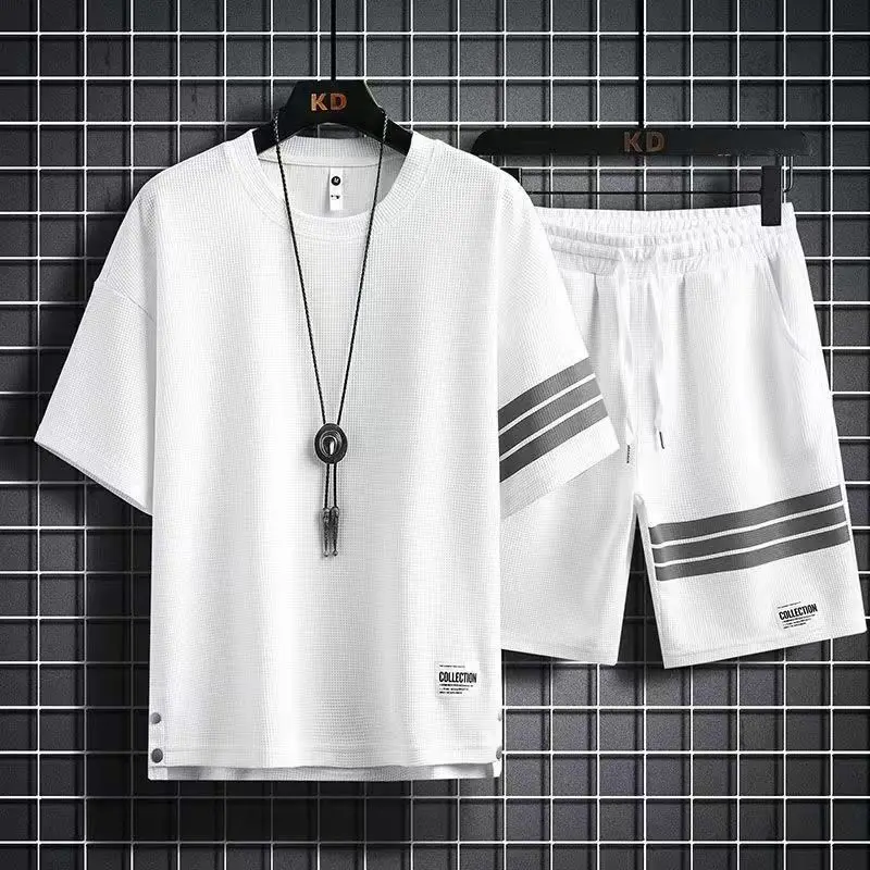Short sleeve + shorts Men Two piece set Clothing Korea Fashion Man Designer Sports suit Summer 2 Piece Sets Male T-Shirts pants