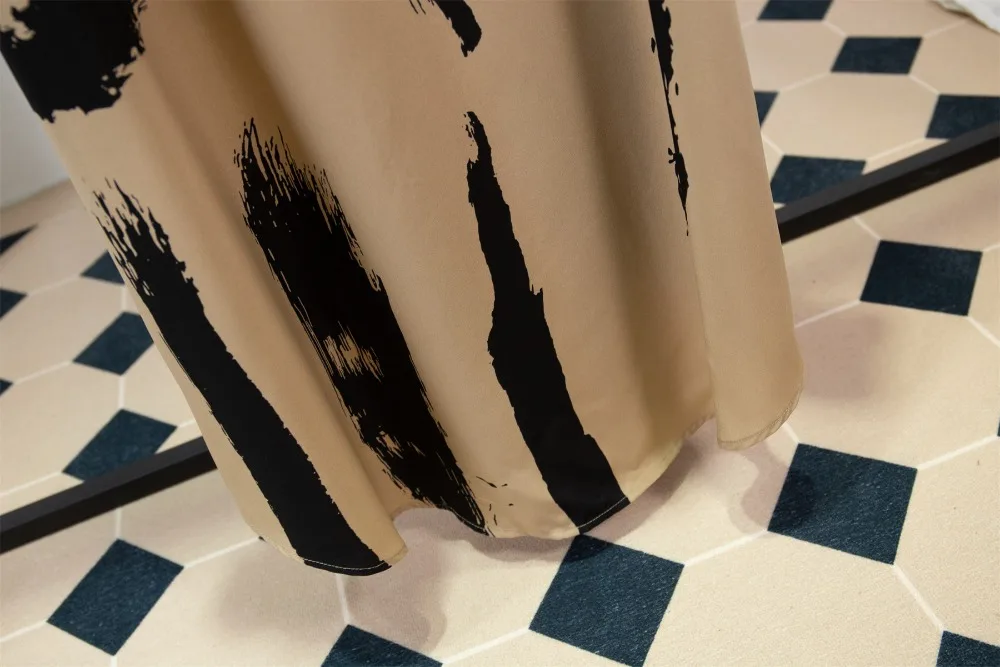 Платье женское длинное ТРАПЕЦИЕВИДНОЕ с длинным рукавом круглым вырезом и