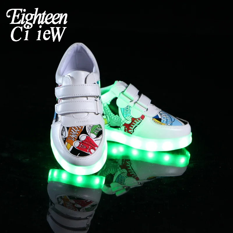 

Size 25-35 Kids Shoes Children Casual Luminous Sneakers Waterproof and Non-slip Comfortable and Versatile Sports Shoes Glowing