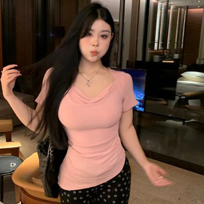 Женская футболка с коротким рукавом голубая однотонная Приталенная со складками