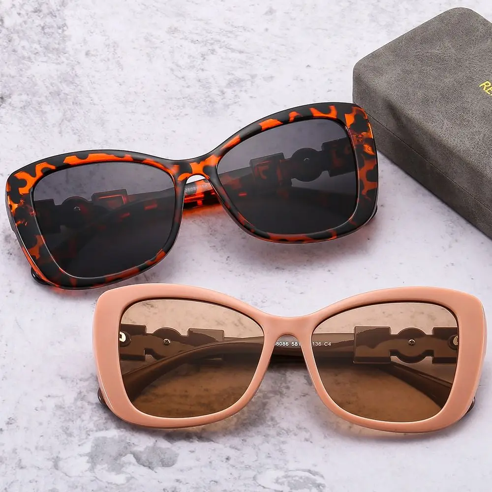 

Luxury Trendy Eyewear Punk Butterfly-Shaped Women Pearl Sunglasses Sun Glasses Lady Shades