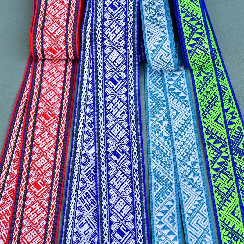 В наличии 4 узора шириной 3 см, длиной 5 метров, вышитые красные, синие, зеленые кружева в китайском национальном стиле, бриллианты Z007