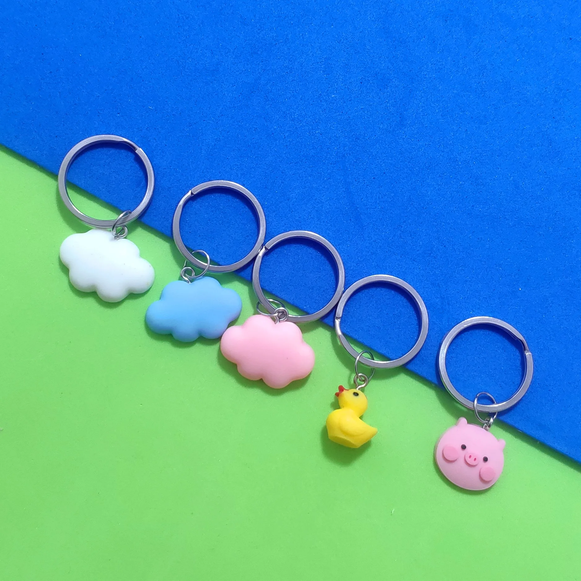 

Cloud Pig Duck Keychain for Car Keys Silicone Ornaments Cute Stainless Steel Best Friend Cartoon Lovely Keyring Couple Gift