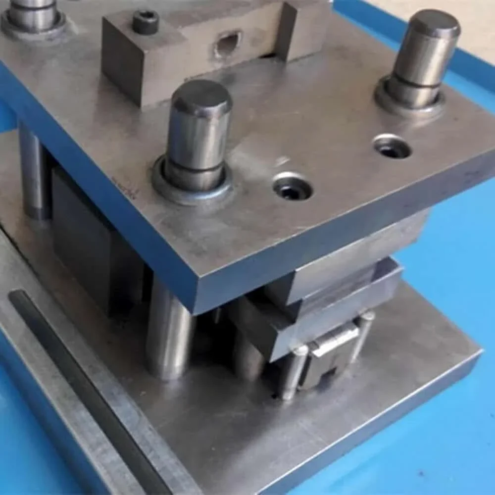 Простая в эксплуатации автоматическая гидравлическая угловая планка с