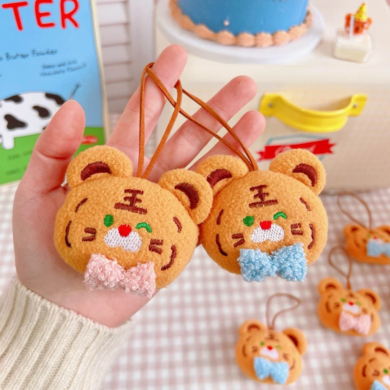 

Cute Cartoon Tiger Pendant Keychain Plush Stuffed Toy Decoration Creative Plush Toy Kawaii Girl Holiday Gift Backpack Pendant