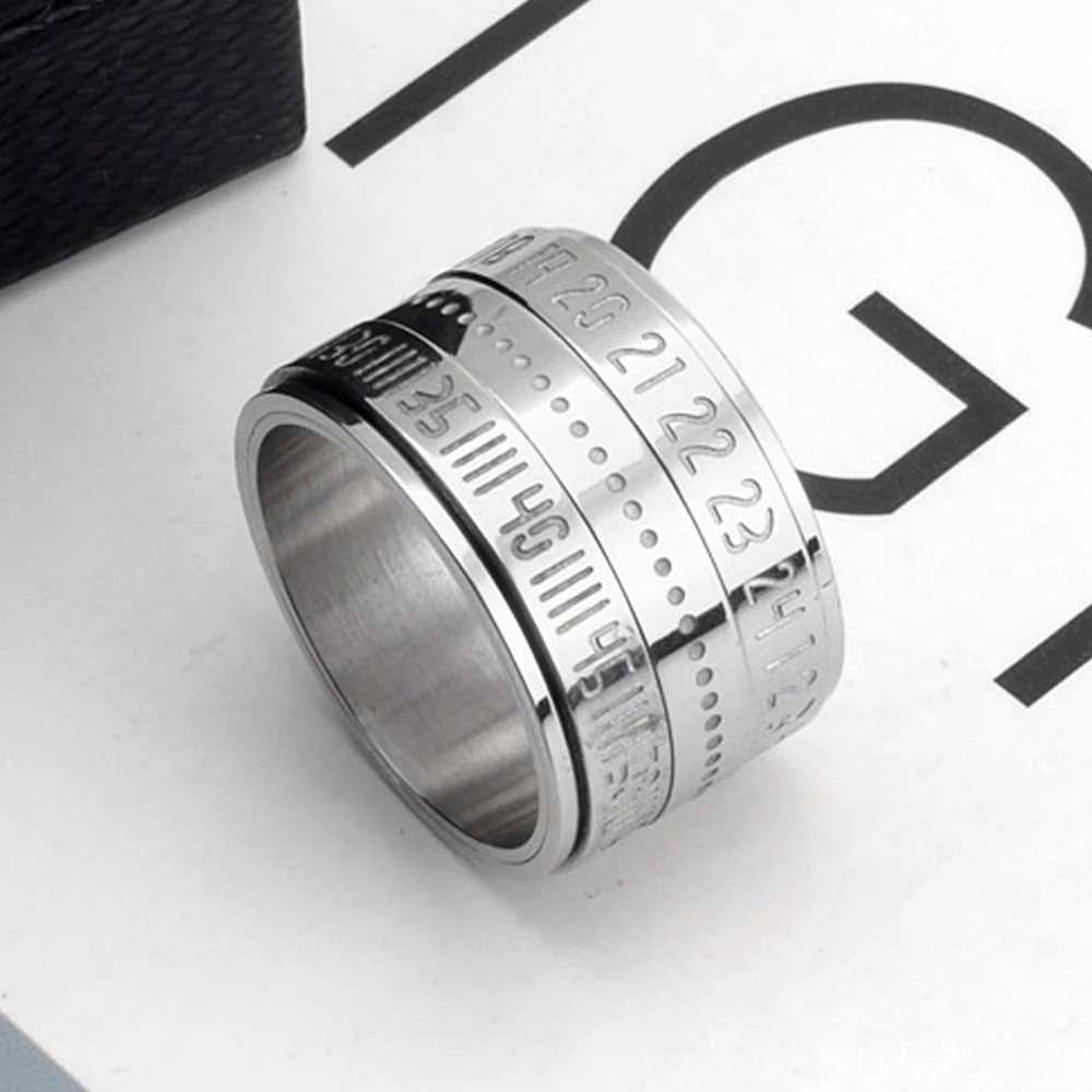 

Fashion Retro Arabic Numeral Ring Punk Stainless Steel Triple Rotatable Ring Men and Women Decompression Jewelry Gifts Wholesale