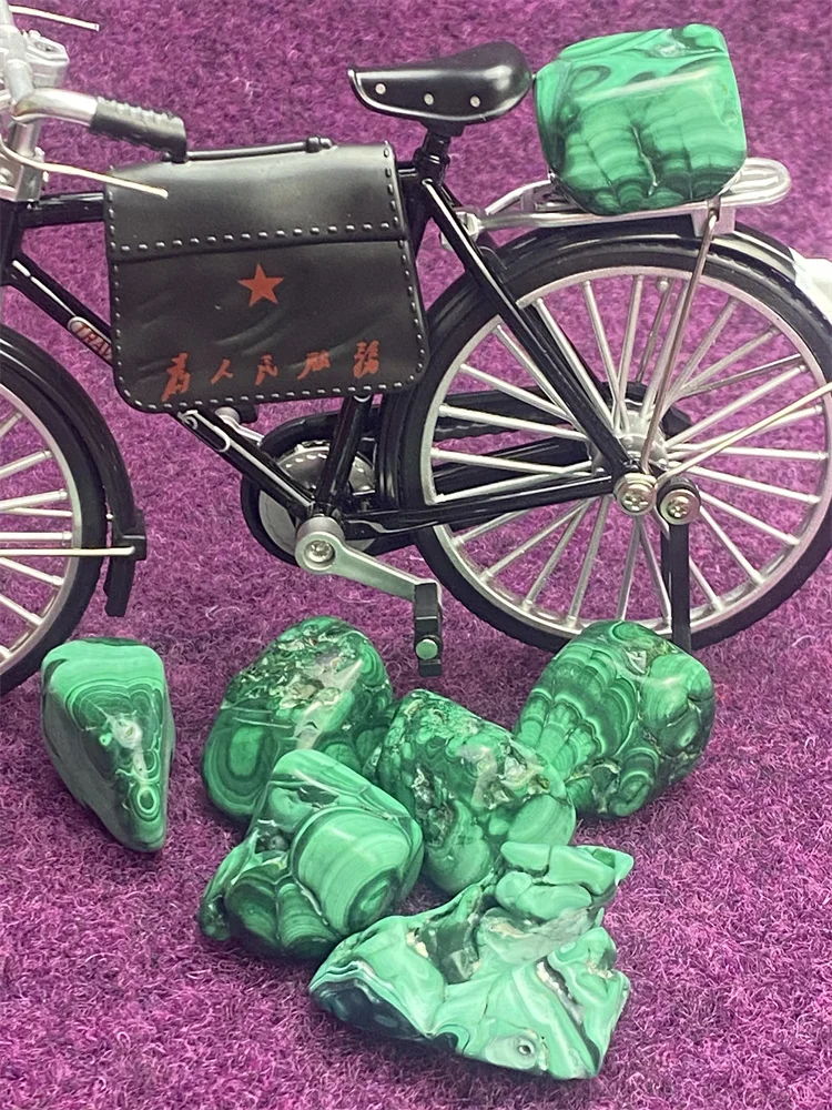 

1pc Natural Mineral Malachite Irregular Stones Healing Reiki Ore Specimens Crafts Holiday Gifts Home Decoration