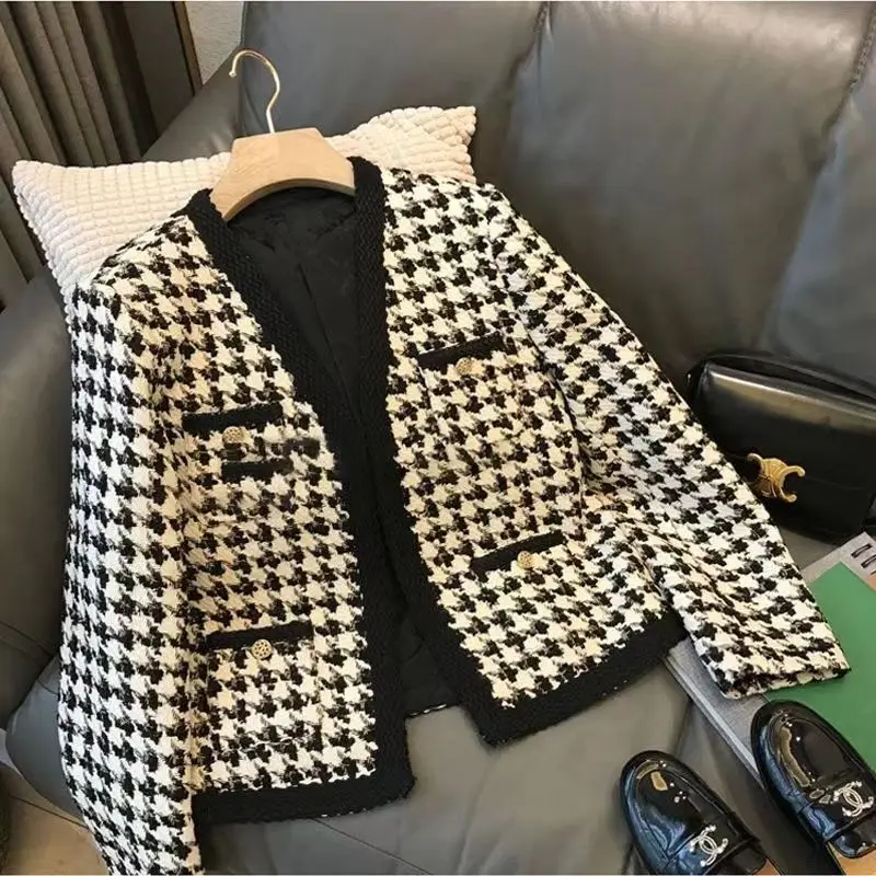 

2023 New Design Fashion Vintage Small Fragrance Tweed Jacket Oversize Buttons Coat Plaid Jackets Office Lady Outwear A245