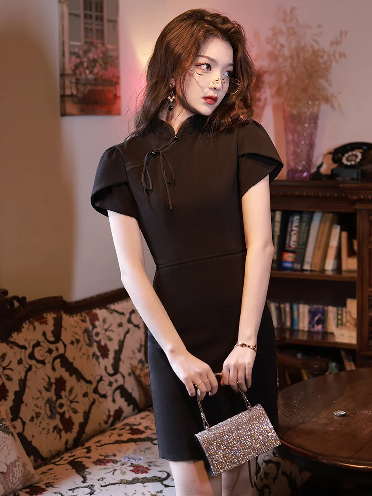 

Маленькое вечернее платье Qipao, летнее черное улучшенное платье, женское роскошное банкетное платье с небольшой толпой, роскошное маленькое мужское платье