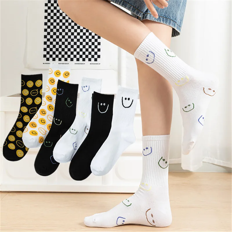 Cotton Women Socks Solid Color Black White Smile Face Socks Harajuku Hip Hop Skateboard Crew Sock Casual Unisex Men Women's Sock