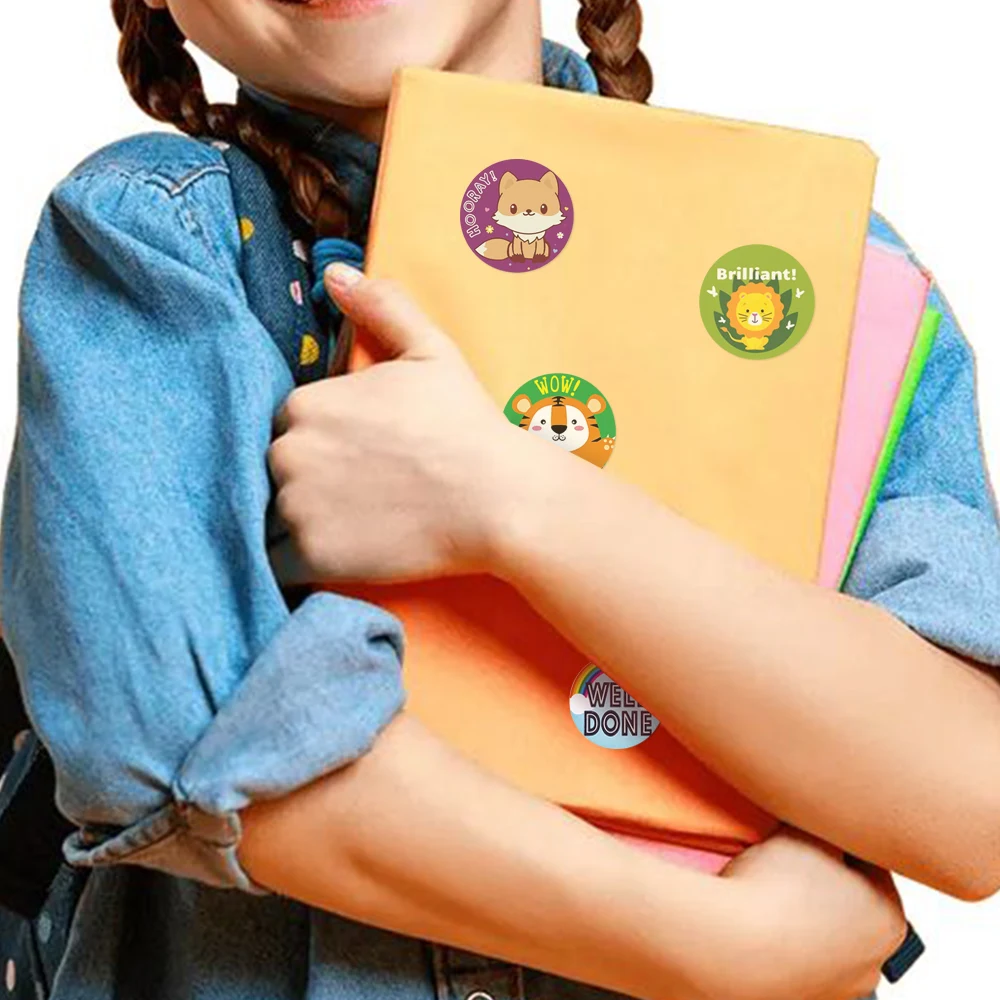 Рисунок 5 - декоративные наклейки для школьных