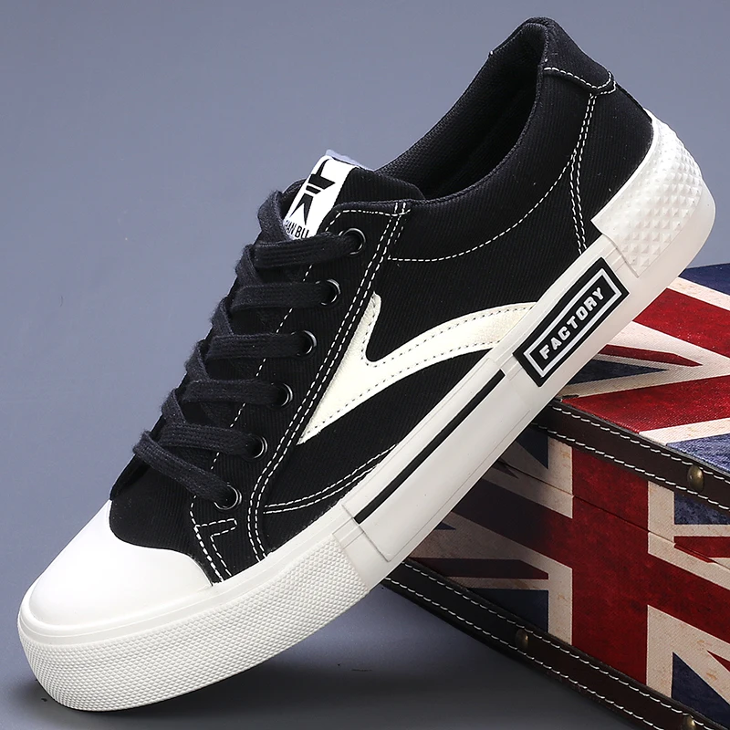 Рисунок 2 - Мужские парусиновые туфли с низким верхом