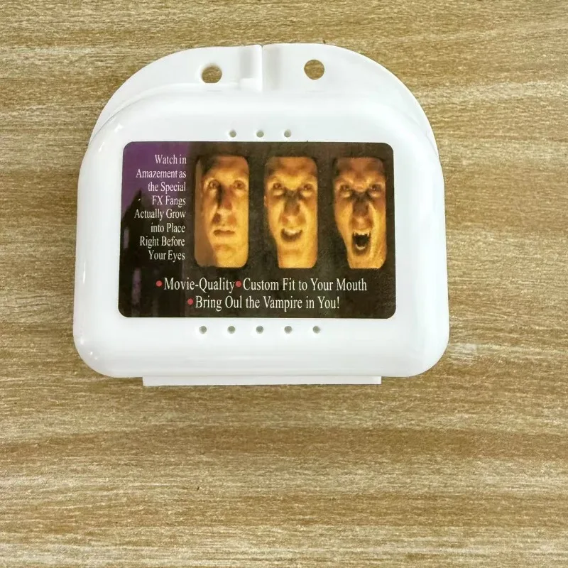 

Протезы зубов для Хэллоуина