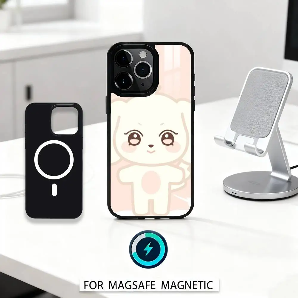 Фото Чехол для телефона C-Cute A-ANITEEZ для iPhone 17, 16, 15,14,13,12, Pro, Max, магнитный для беспроводной зарядки Magsafe №5
