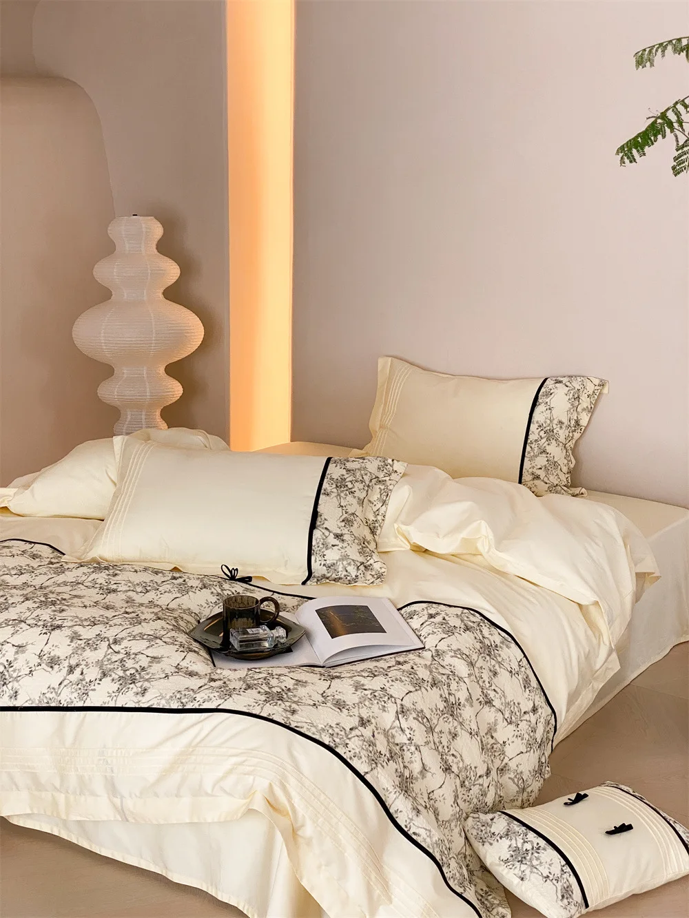 

French Classical Stitching Bow Cotton Quilt Cover Bed Sheet Bedding