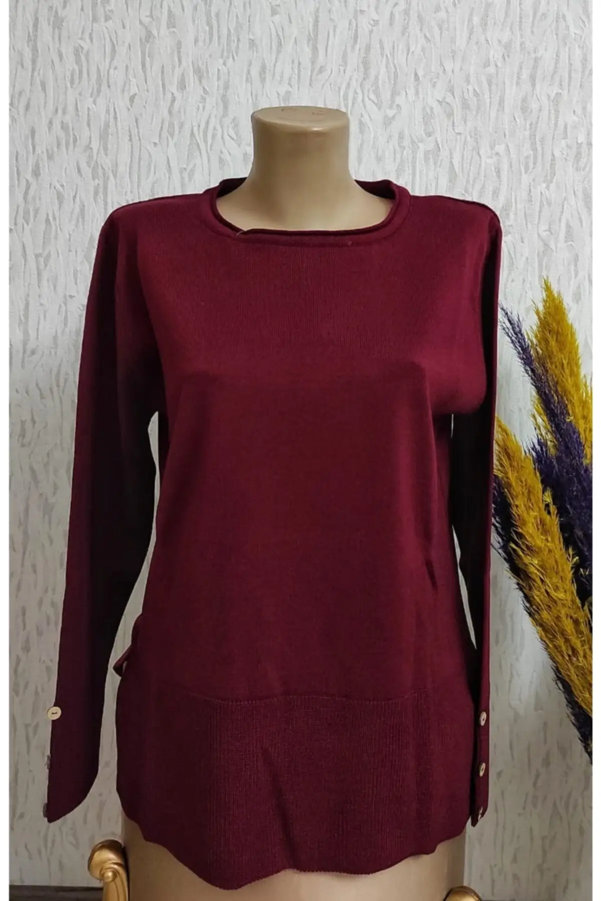 

Round Neck Button Detail Knitwear Sweater