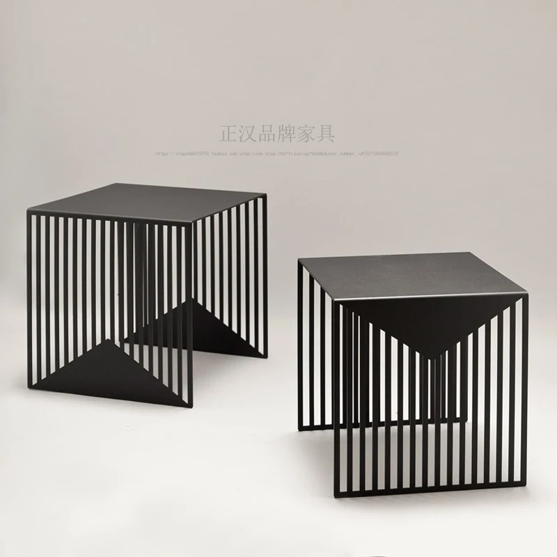 

Metal Living Room Coffee Tables Black Storage Aesthetic Space Saving Side Table Sofa Unique Bedroom Table Basse Home Furniture