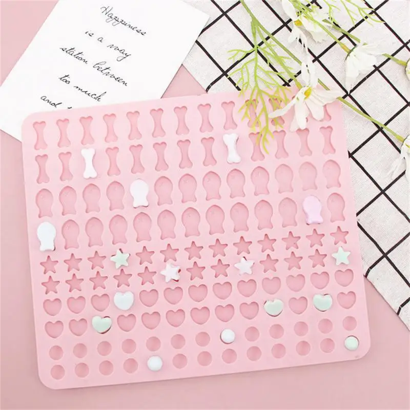 

Soft Tough Silicone Mold Cartoon Easy To Demould Small Fish Bone Mold Non-slip Heart Shape Candy Mould Kitchen Gadgets 1pc