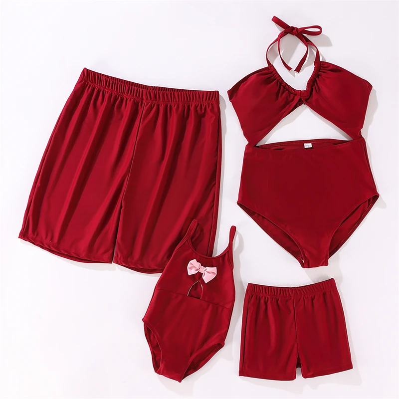 

2023 Family Matching Swimsuits Outfits One-Piece Mother Daughter Swimwear Beach Mommy and Me Clothes Father Son Swim Shorts Look