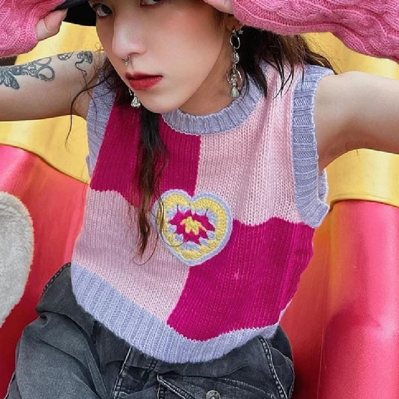 Свитер Y2k жилет Женский трикотажный топ с вышивкой в виде сердца стиле пэчворк