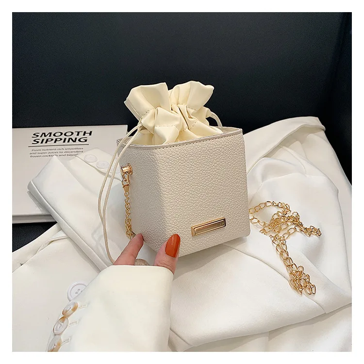 Маленькая сумка-мессенджер для женщин женская сумка на плечо модные трендовые