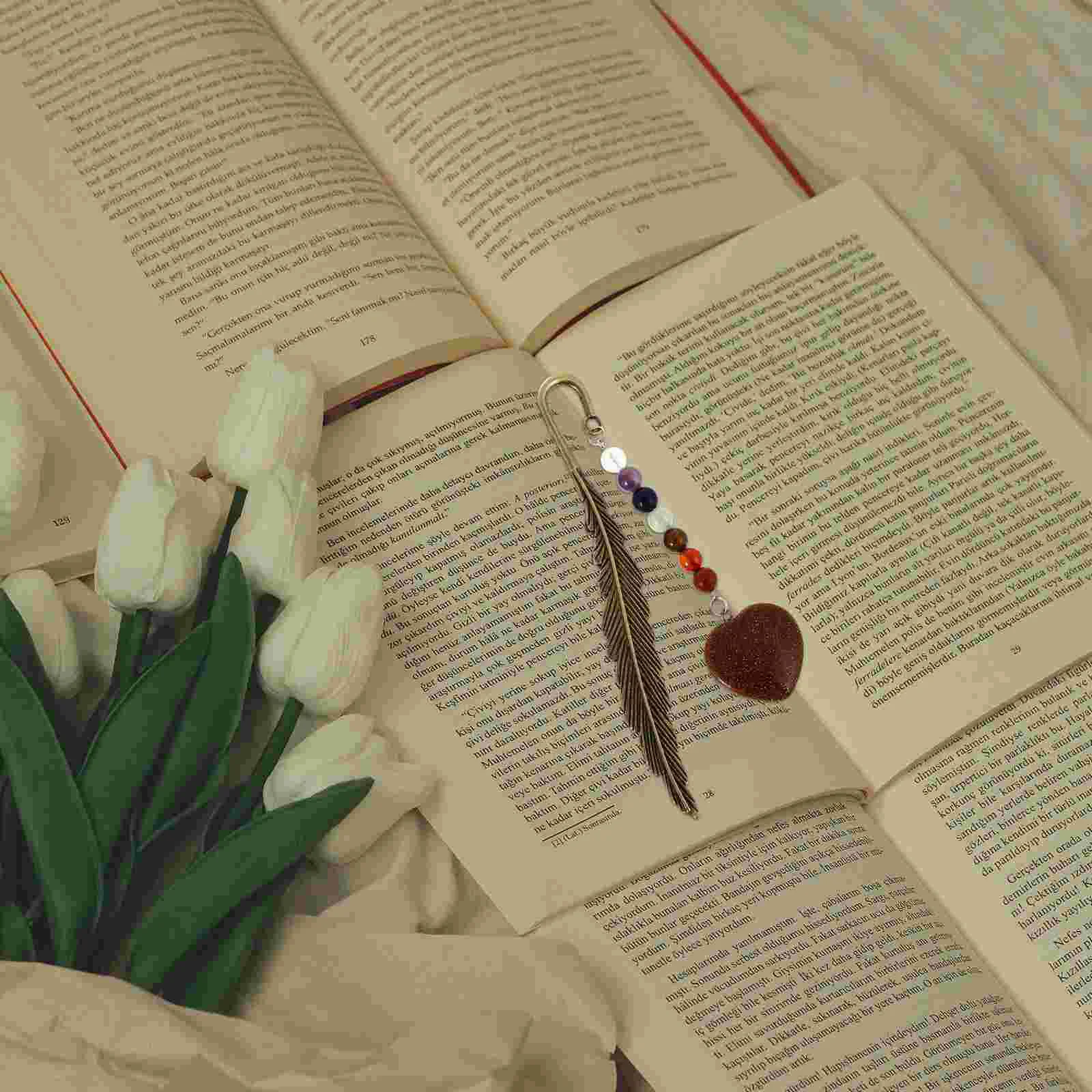 Рисунок 4 - Яркие элегантные бумажные закладки