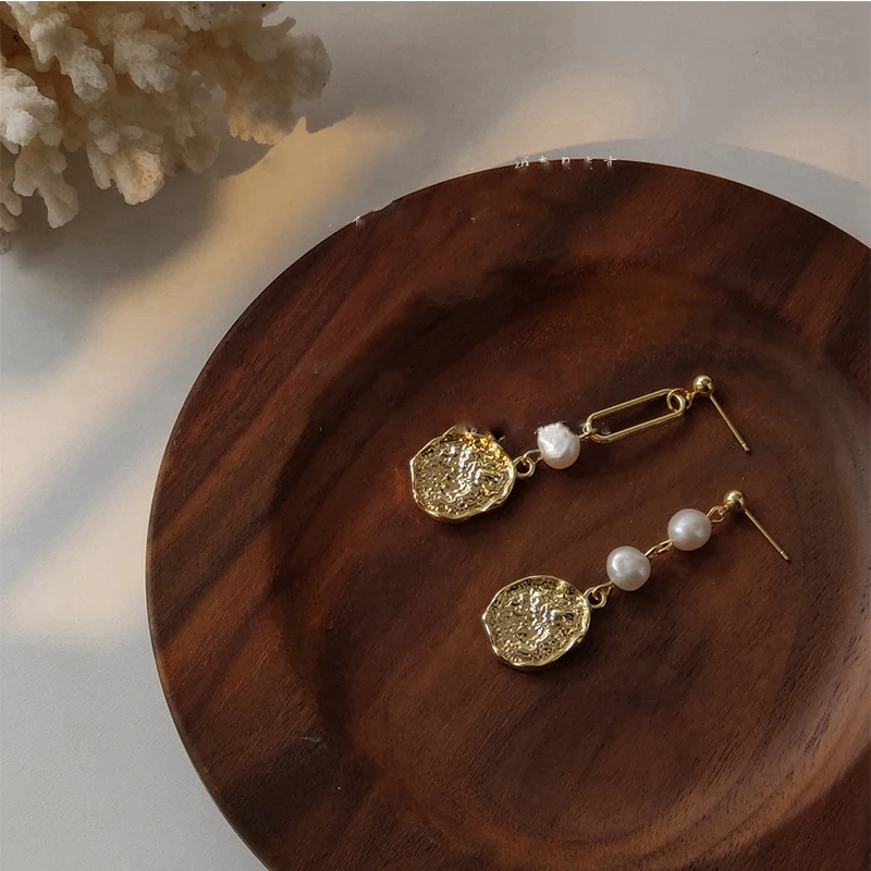 

Korean Style Freshwater Pearl Pendant Earrings for Women Handmade Asymmetric Temperament Baroque Dangle Earrings Christmas Gifts