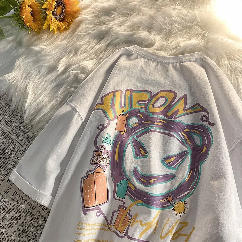 Футболка женская оверсайз с коротким рукавом и принтом граффити