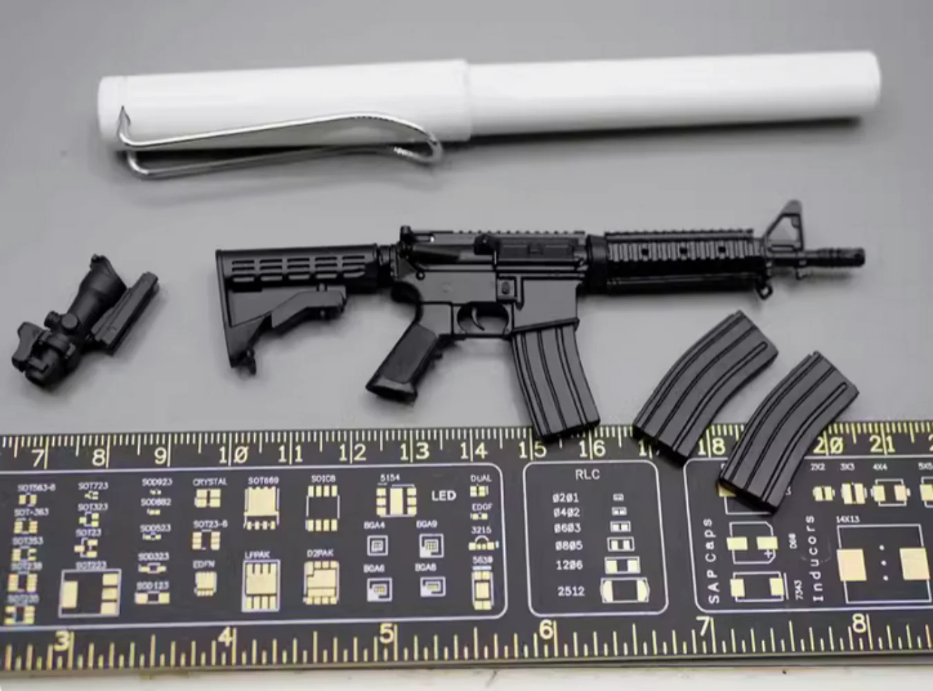 FS 73042 1/6 солдатская морская пехота USMC женская модель оружия MK18