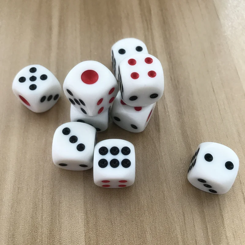 

KTV Dedicated Wholesale 50/100/200 PCS High-quality 16mm Drinking Dice Red Black Dots Rounded Corner White Dice Nightclub Bars