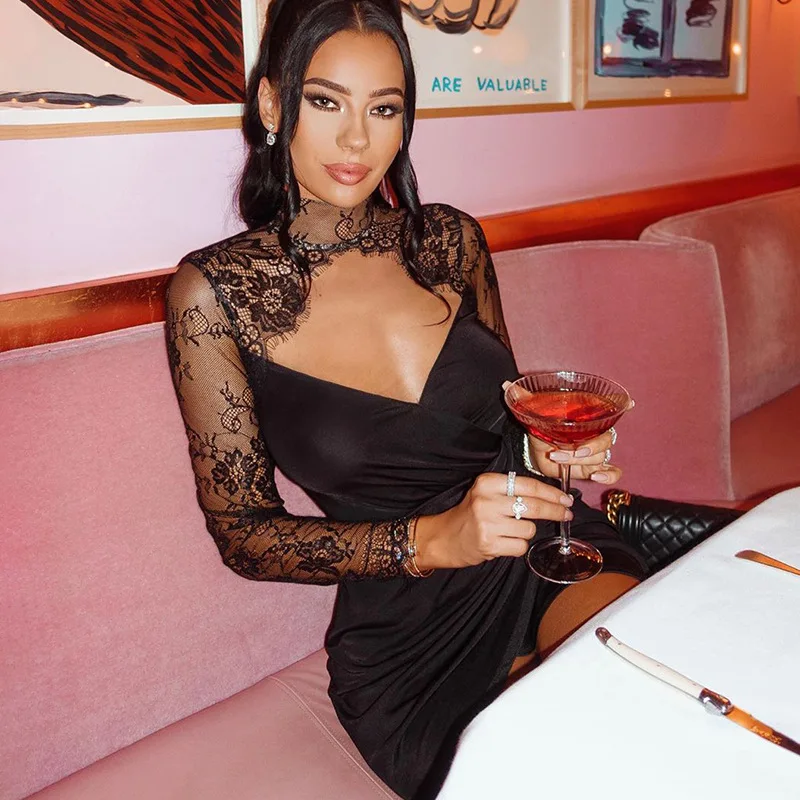 

Sexy Lace V-neck Stitching Long-sleeved Slim Slimming Buttocks Dress Women