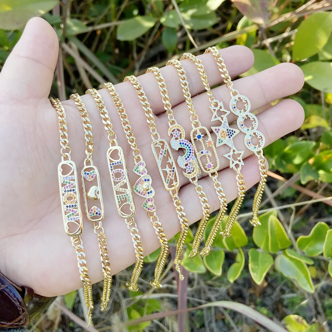 

Женские браслеты из сплава с подвесками в форме сердца и звезды, с цирконом, золотого цвета, 2022