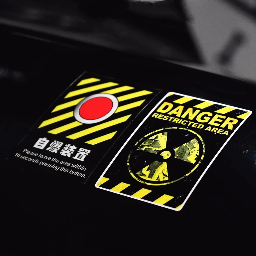 Наклейка-аппликация для тела с треугольным окошком