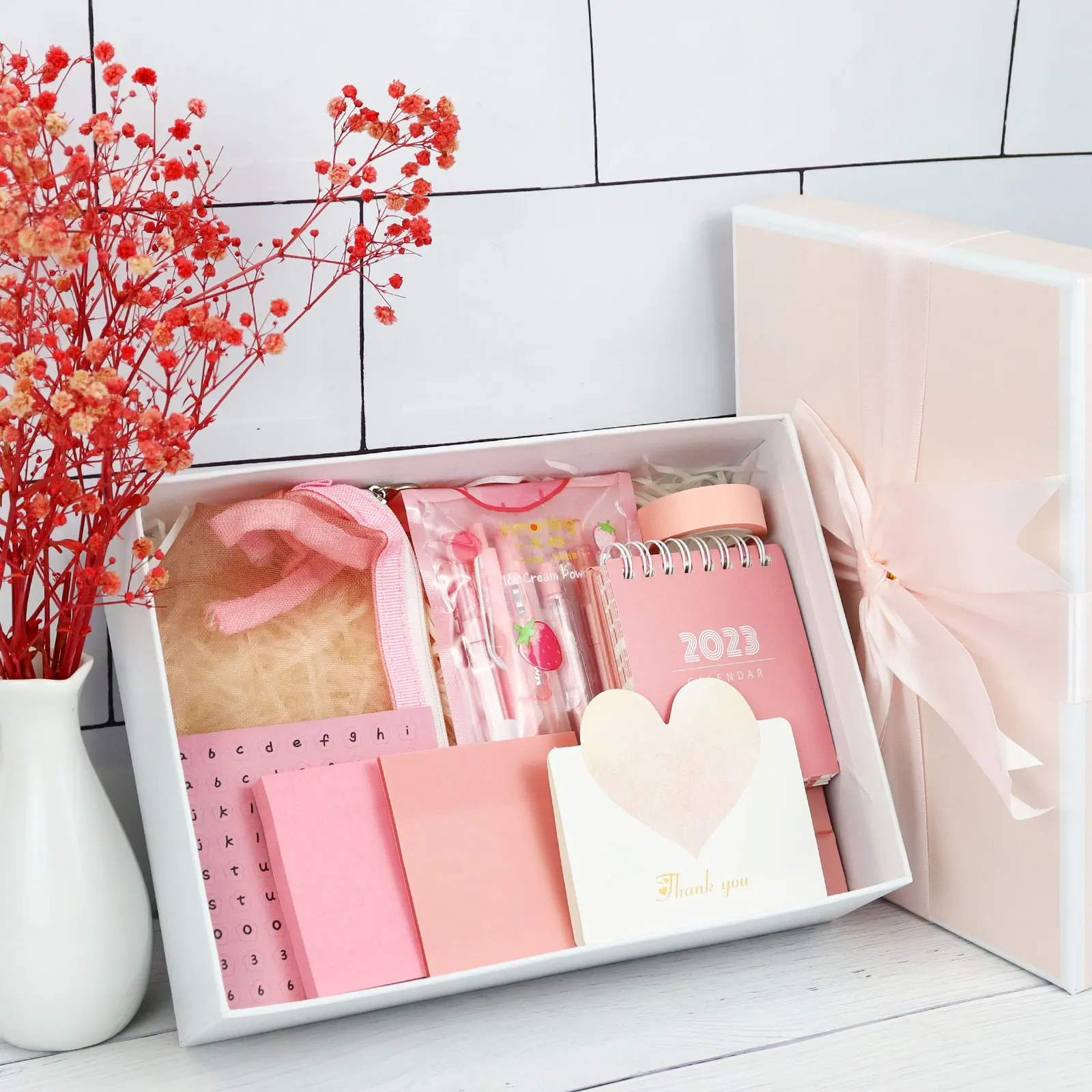 

MultiBey милый комплект офисных принадлежностей включает в себя клейкую ленту, гелевая ручка календарь поздравительная открытка Настольный Ка...