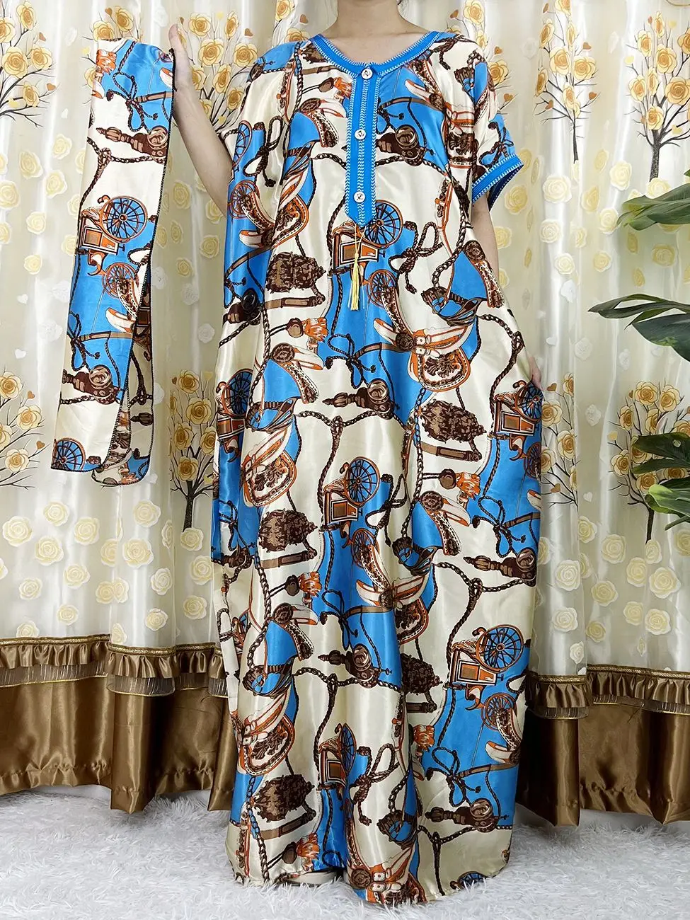 Абайя Дашики в африканском стиле с коротким рукавом и цветочным принтом, кафтан, шелковые женские элегантные летние повседневные платья ма...
