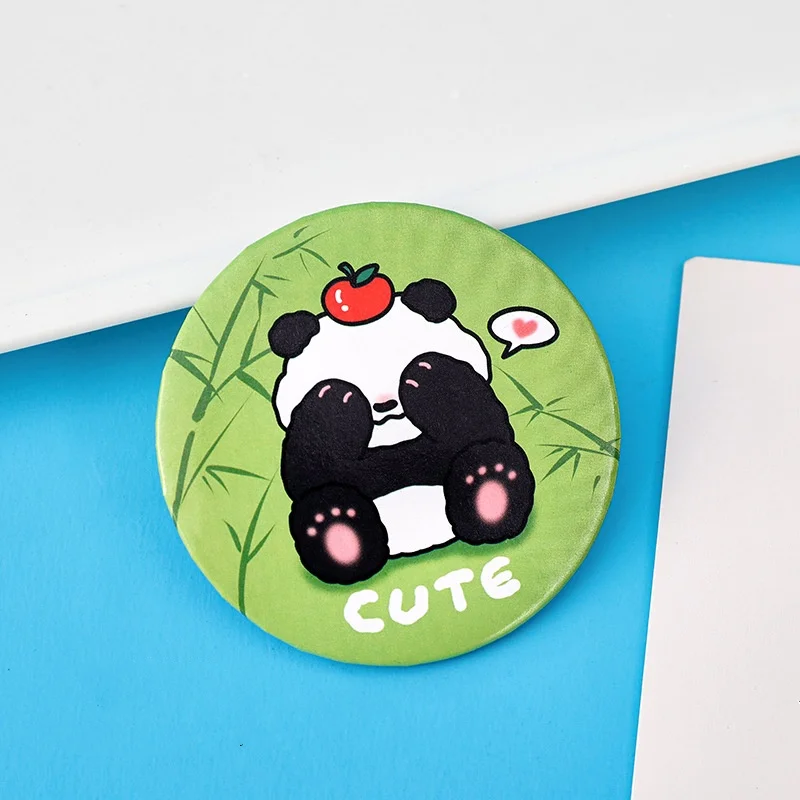 

Карманное зеркало Kawaii Panda