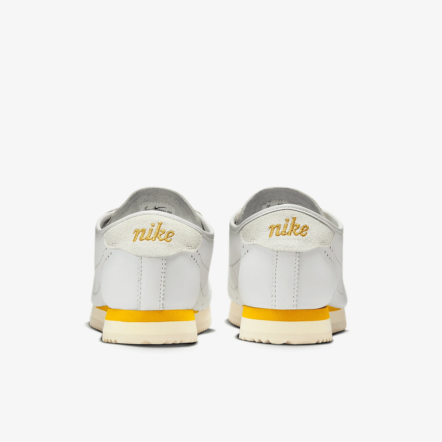 Женские легкие спортивные кроссовки Nike Authentic Cortez Leather с мягкой амортизацией HQ1841-100 (art.: 3920dba43deee) - 3920dba43deee