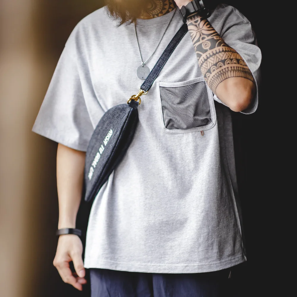 Футболка мужская с коротким рукавом круглым вырезом и карманами