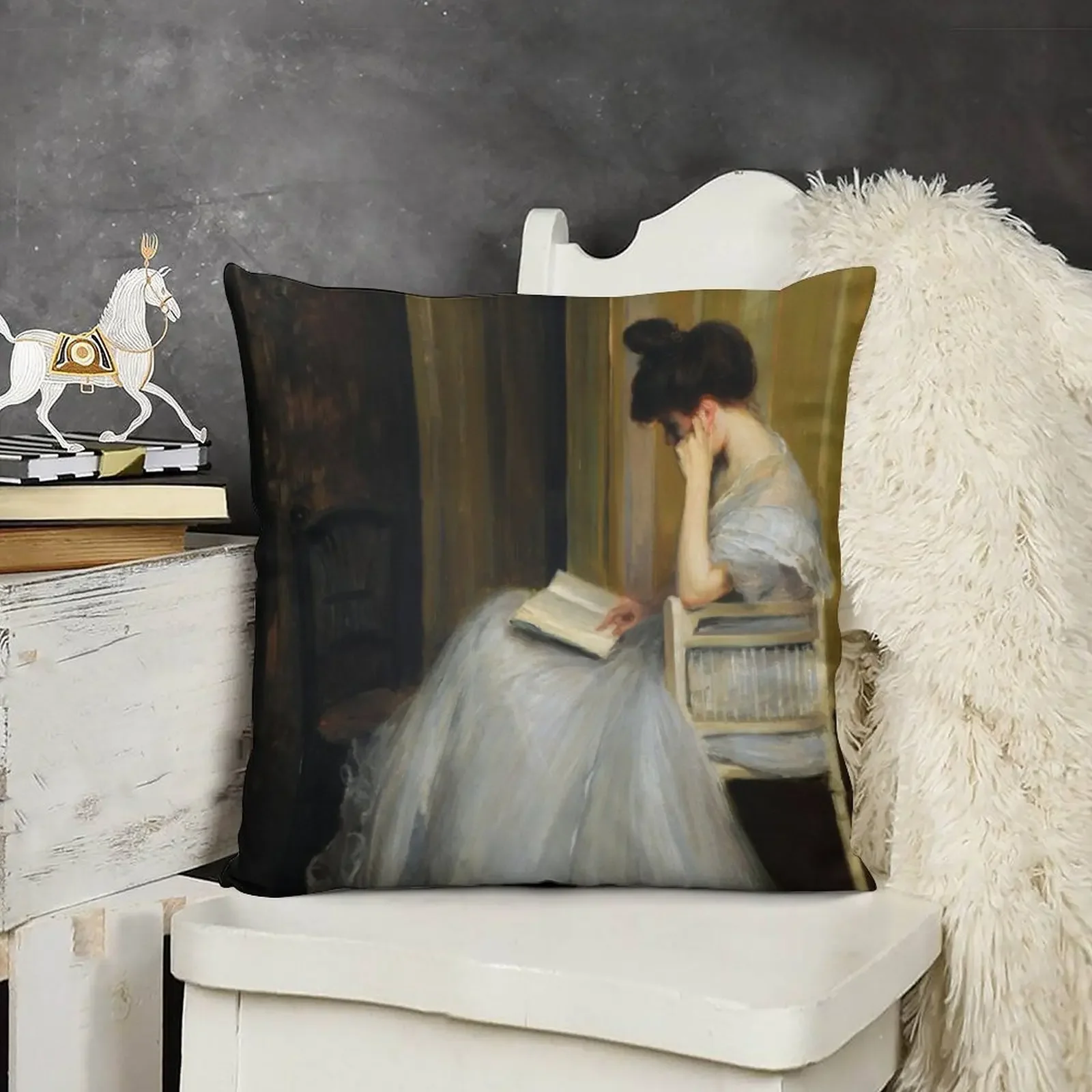Декоративная подушка Mujer leyendo Jacques Émile Blanche