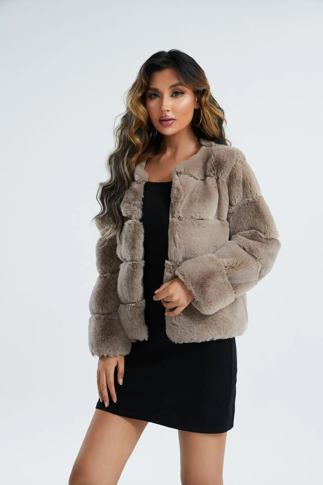 2022 Winter Imitation Fur Women Clothing Short Coat Imitation Fox Fur Horizontal Splicing Slim Artificial Fur Jackets for Women
